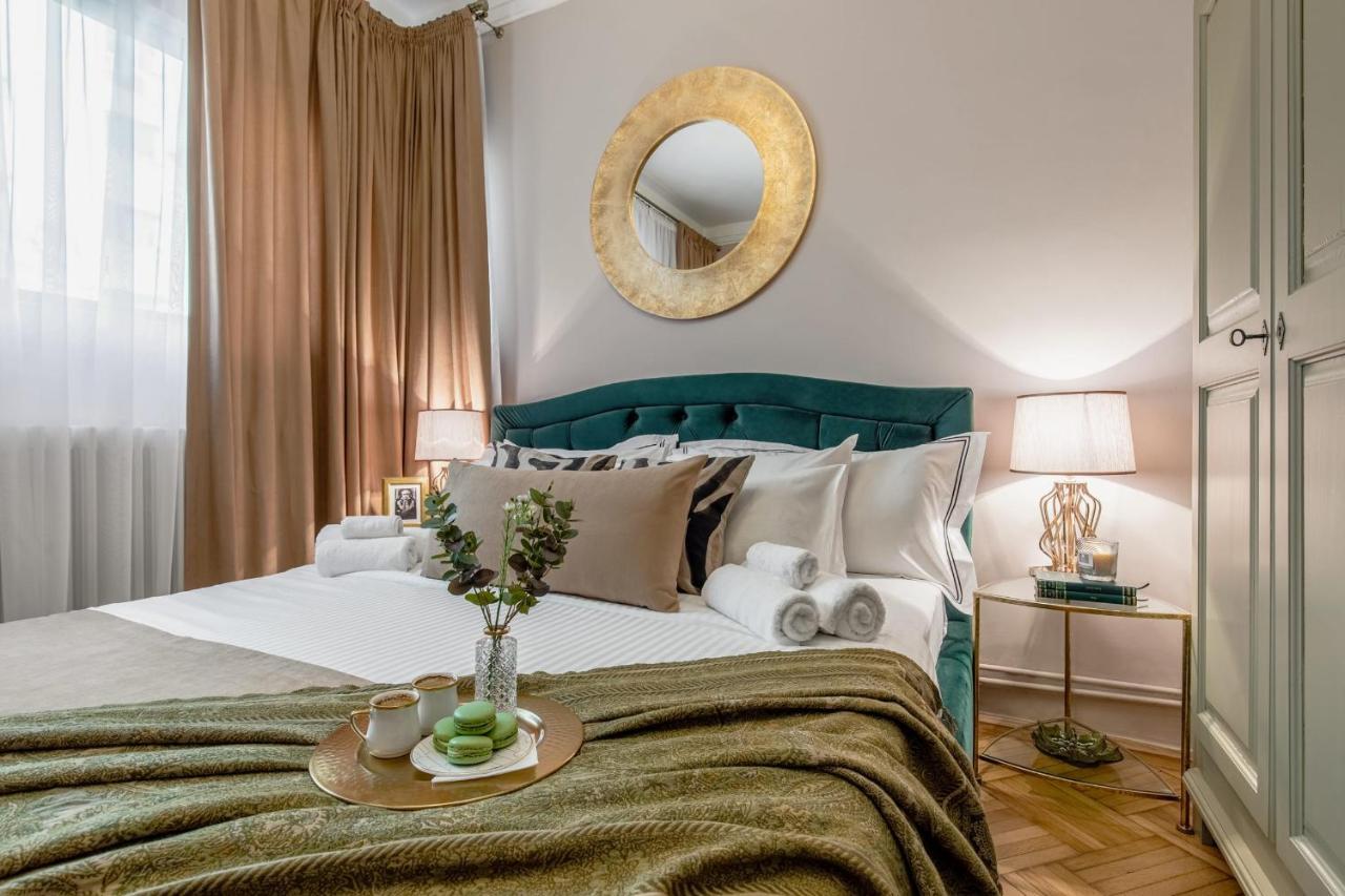 Holt - The Great Gatsby Holiday home
